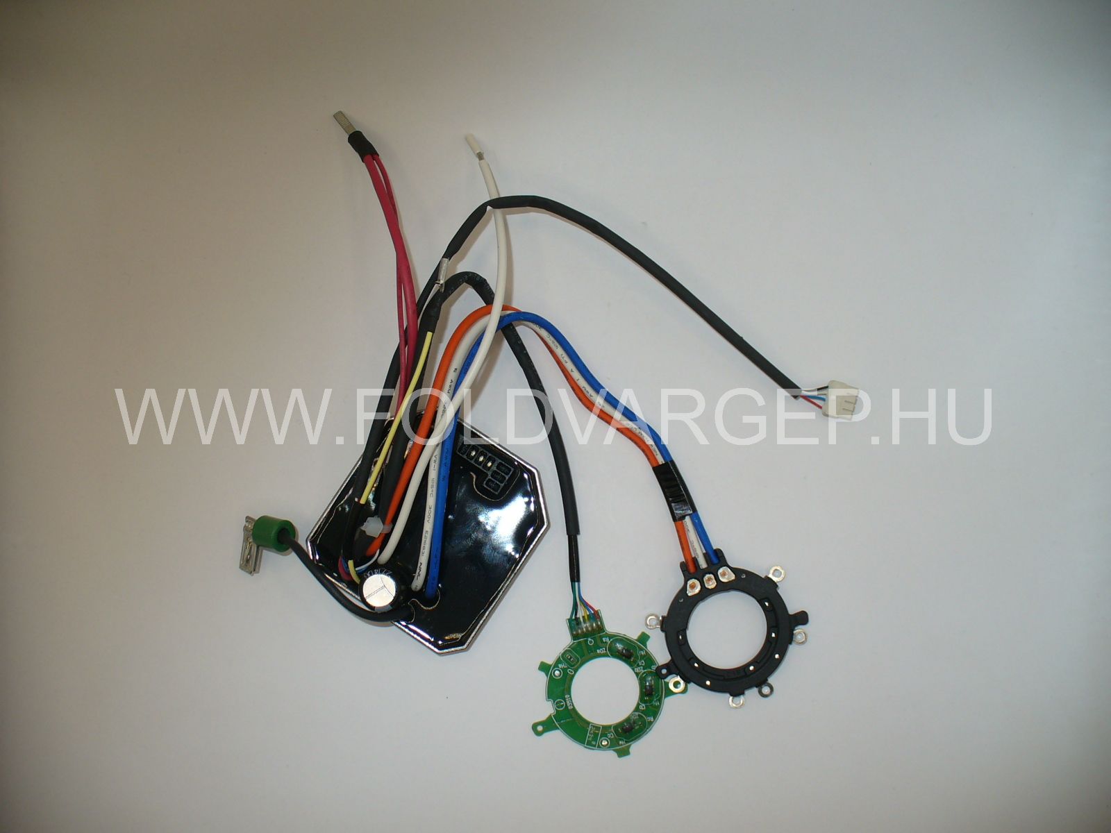 Makita Elektronika - állórész nélkül DHS680 termék fő termékképe